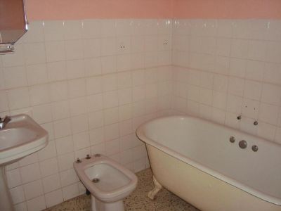 IMMEUBLE DE RAPPORT 3 lgt et 1 com