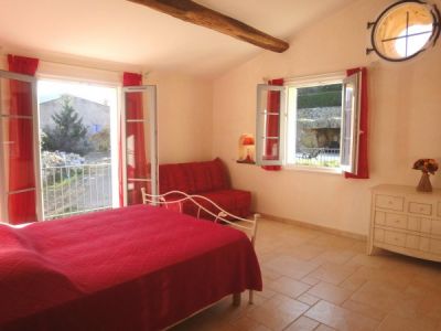 DERNIERES DISPO PROCHE CANNES GITE 5*****.1 a 17 pers.CLIM.PISCINE.dès 999€/sem