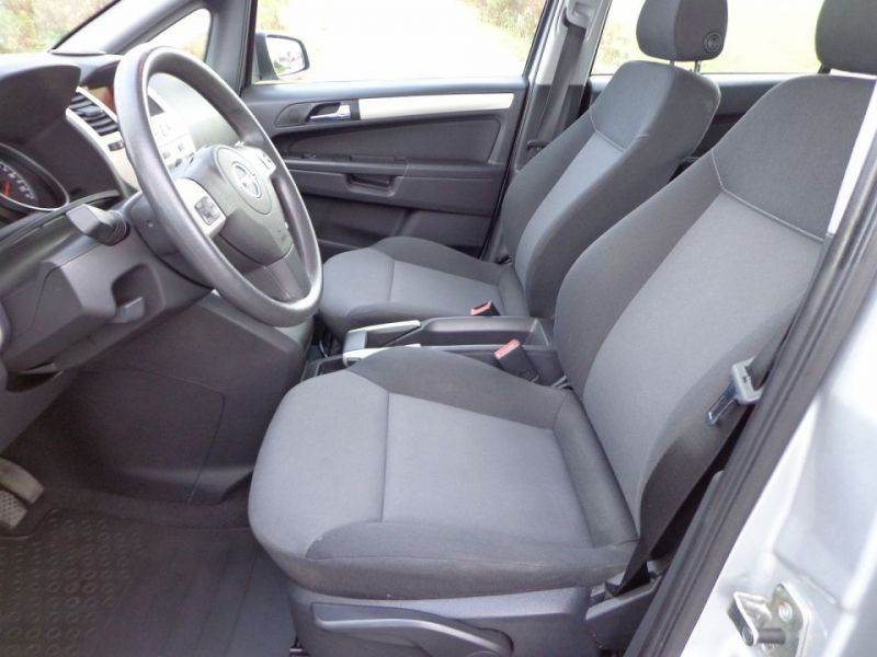 Opel Zafira 1.9 CDTI120 Elegance
