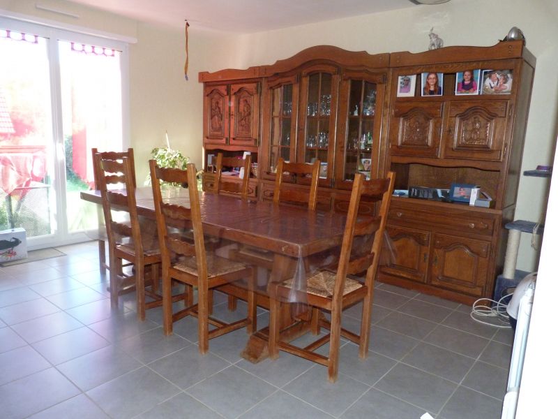 Salle a manger en chêne massif 