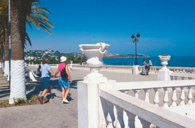 LOCATION VACANCES AU CENTRE VILLE DE LA MARSA TUNISIE