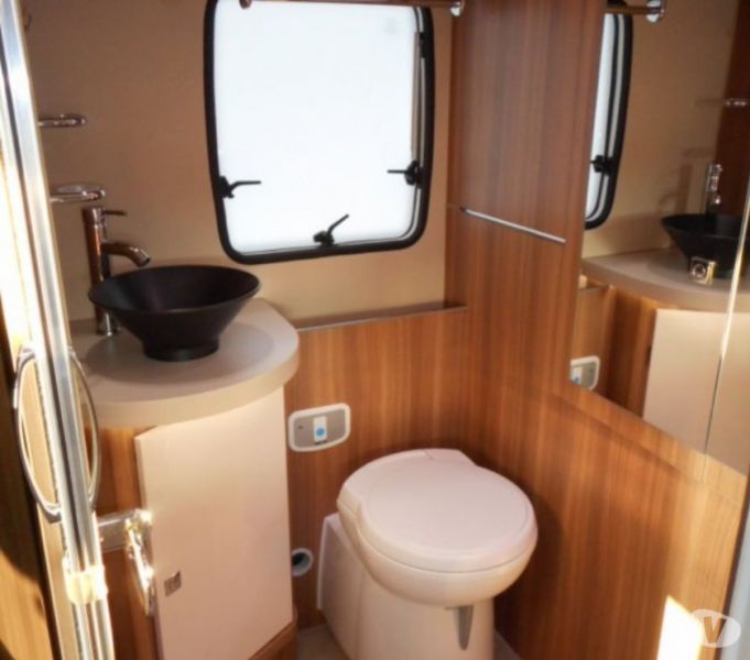 Camping car Challenger Graphite 290 de 2014 à donner