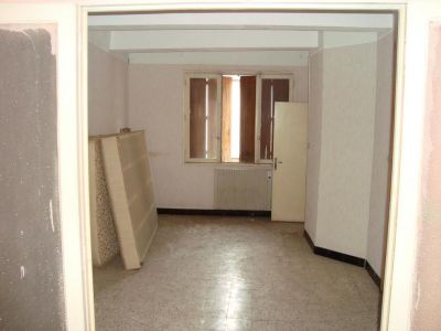 IMMEUBLE DE RAPPORT 3 lgt et 1 com