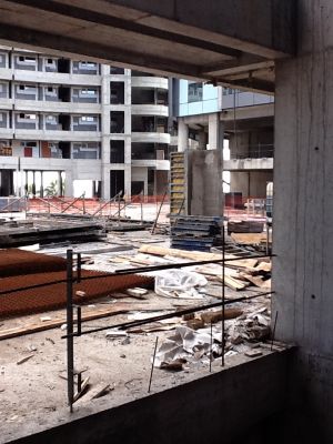 URGENT VEND MURS LOCAL COMMERCIAL NEUF - RENTA  9%