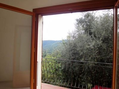 F4 EN VILLA AVEC JARDIN 20 MN DE CANNES, SOPHIA ANTIPOLIS & NICE