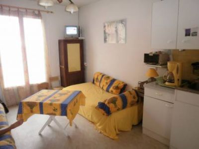 A louer du 1/11/2012 au 30/06/2013