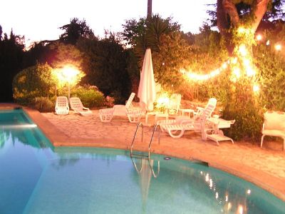 2 pavillons 8 et 4 personnes+belle piscine+parc privé calme+jeux+près mer