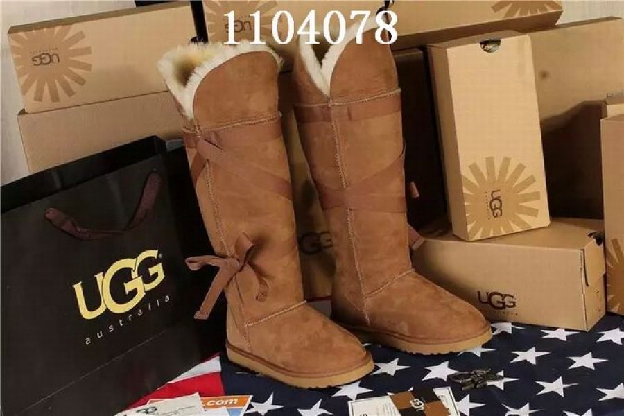  Nous vendons beaucoup de chaussures:GUCCI.Hogan.Prada.Armani.Lacoste.LV.Munich 35euros