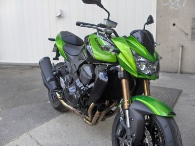 z750 bi-ton vert et noir