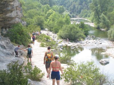 Sud ardeche locations  avec grande piscine sécurisée