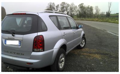 SsanYong rexton  2.7 xdi 119800 Km avec cuir et clim auto