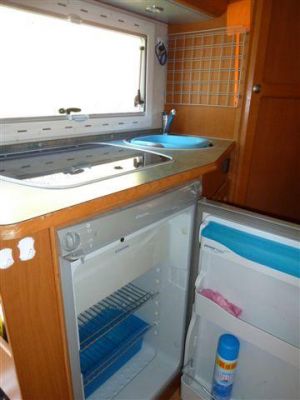 Je donne mon Camping car Adriatik Coral 640 DS