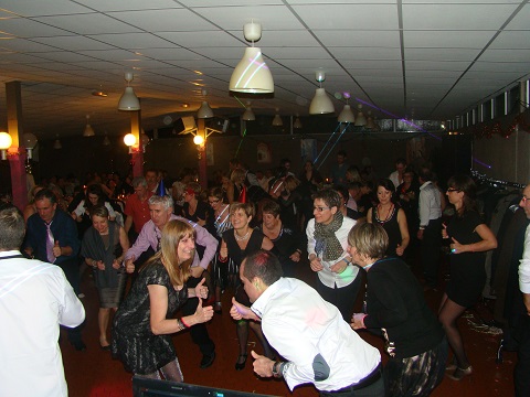 Repas dansant bordeaux