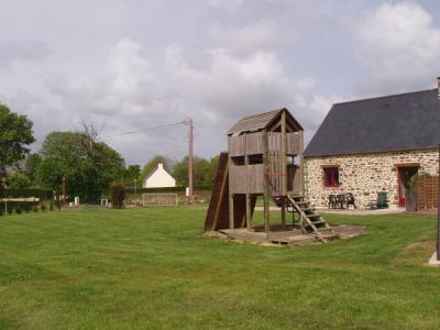 gite 6 pers près saint MALO calme ideal enfants 400e/s/bs